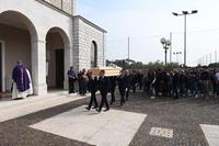 Le immagini del funerale di Andrea Roberti